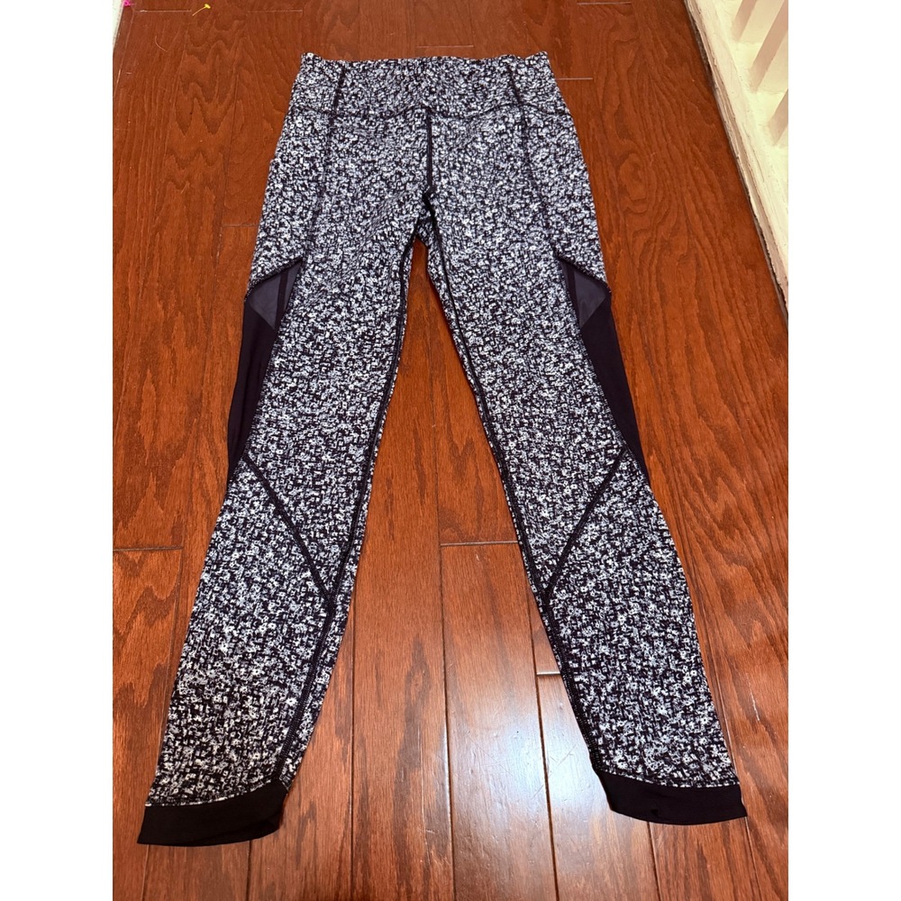 Lululemon Black White Floral Mesh Panel High Rise Leggings Size 6 24.5 Inseam
